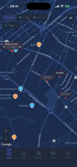 App YouControl — mappa della flotta in tempo reale in dark mode